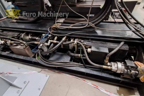 73076 Woojin DL650s Injection Molding Machine (2)