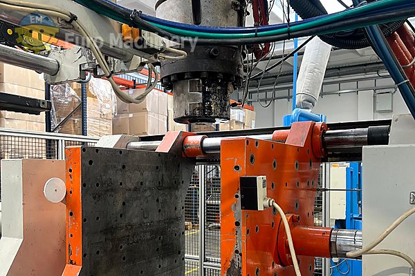 Uniloy UMA20 Uniloy UMA20 Blow Moulding Machine